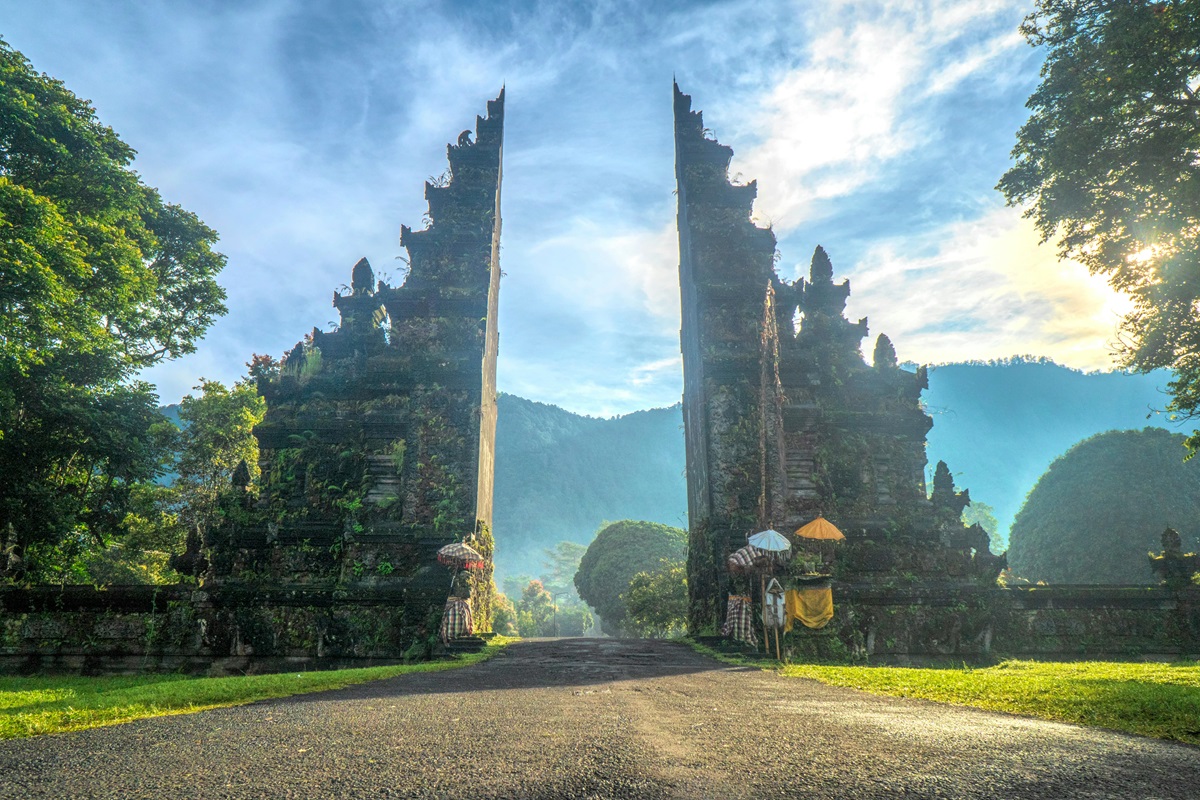 Come posso prolungare il mio visto per l'Indonesia?